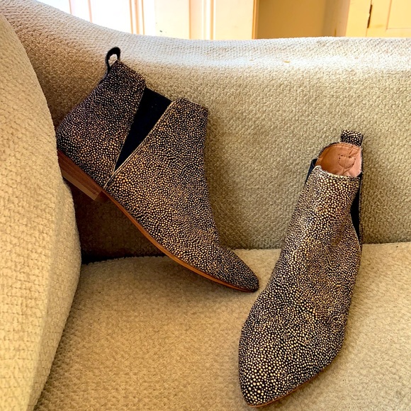 Madewell Shoes - 🆕Madewell Calf Hair Booties